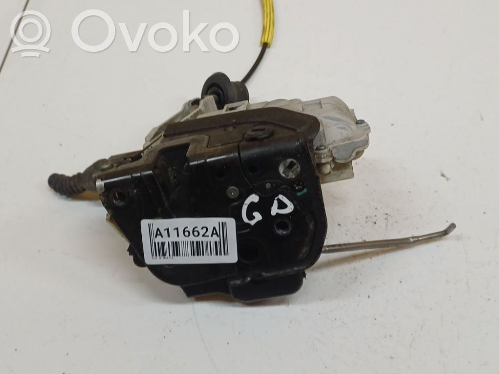 Audi A6 S6 C6 4F Zamek drzwi tylnych 