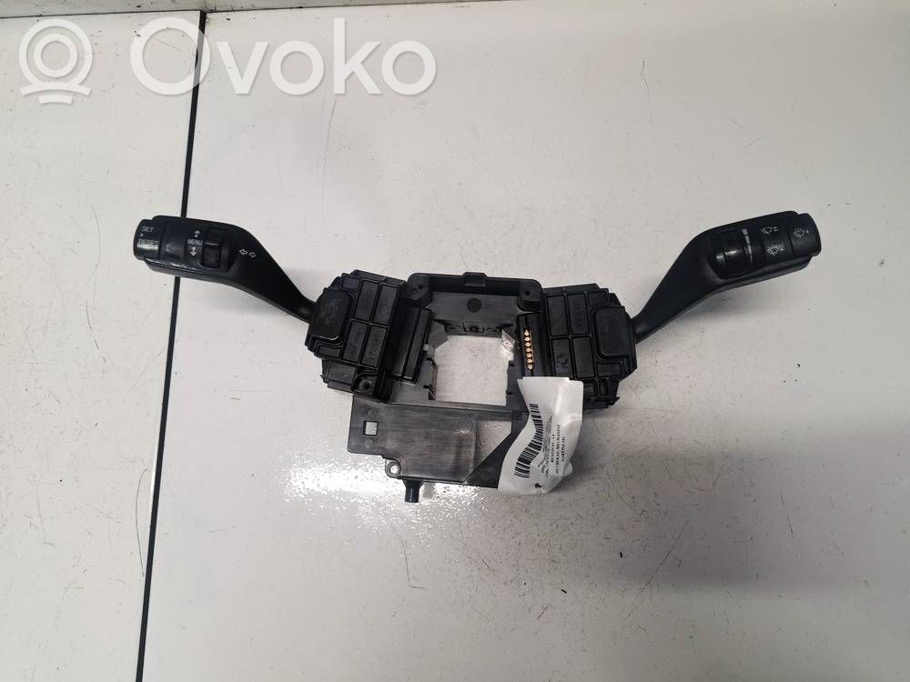 Ford Focus Pyyhkimen/suuntavilkun vipukytkin