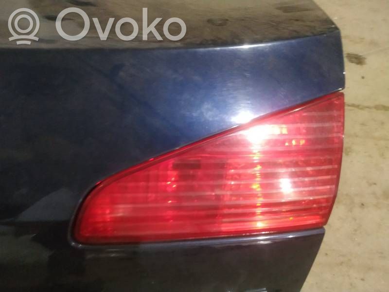 Peugeot 607 Feux arrière sur hayon