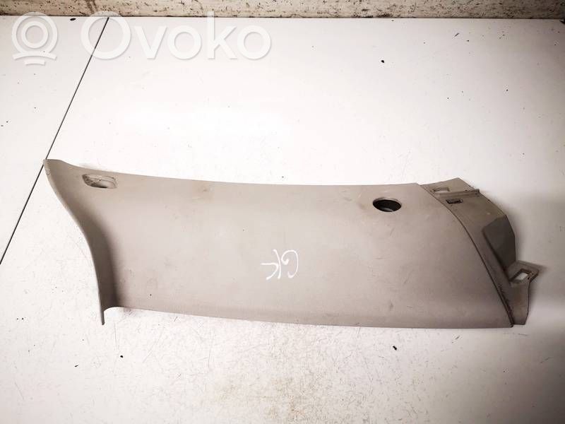 Ford Mondeo MK IV Moldura del pillar (D) (Inferior) 