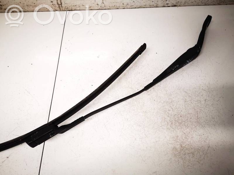 Ford Mondeo MK IV Bras d'essuie-glace avant