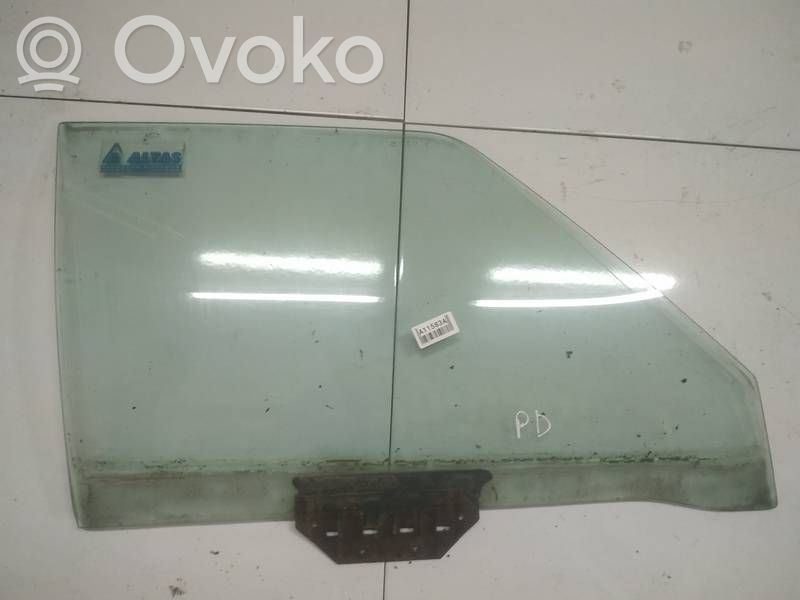 Audi 80 90 B2 Vetro del finestrino della portiera anteriore - quattro porte 