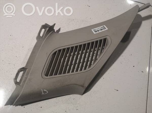 Ford Mondeo MK IV Moldura del pillar (D) (Inferior)