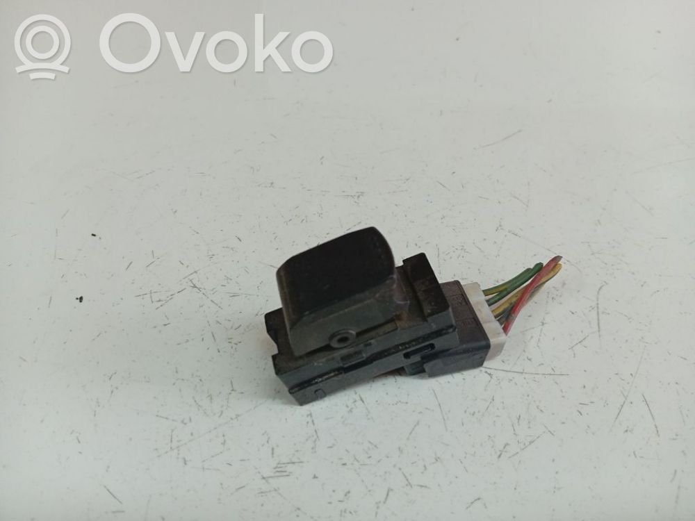 Suzuki SX4 Interrupteur commade lève-vitre 