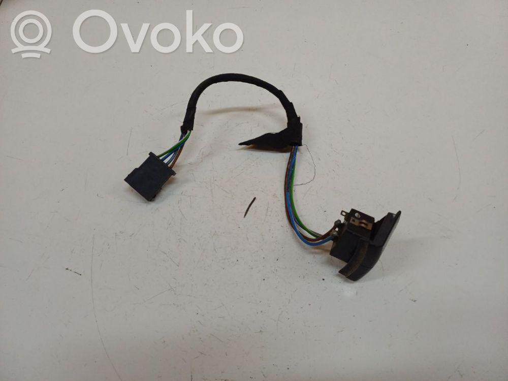 Audi A6 S6 C5 4B Interrupteur de verrouillage centralisé 