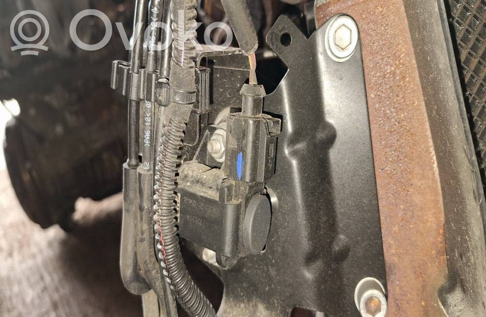 Audi A5 8T 8F Solenoidinis vožtuvas