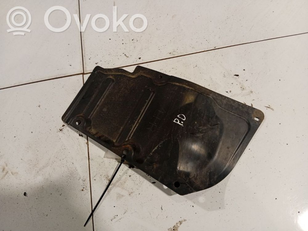 Toyota Auris 150 Osłona dolna silnika 
