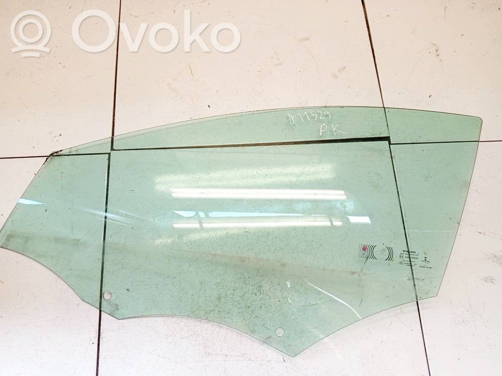 Volvo V40 Luna de la puerta delantera cuatro puertas
