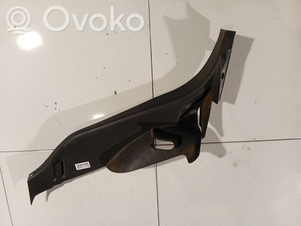 Opel Astra H D-pilarin verhoilu (alaosa) 