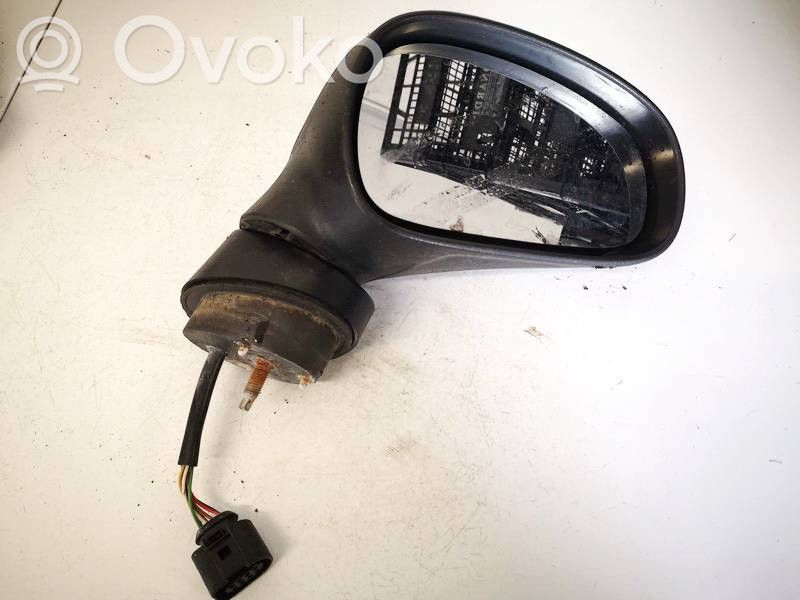Seat Leon (1P) Etuoven sähköinen sivupeili