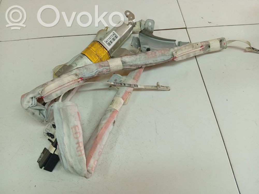 KIA Ceed Kattoturvatyyny 
