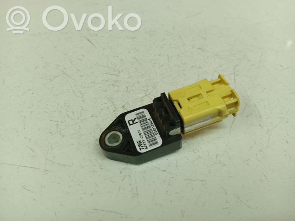 Toyota Avensis T250 Airbagsensor Crashsensor Drucksensor 
