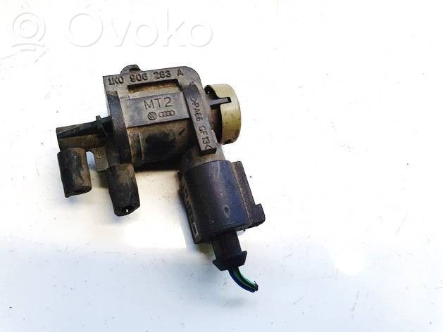 Audi A4 S4 B5 8D Turboahtimen magneettiventtiili