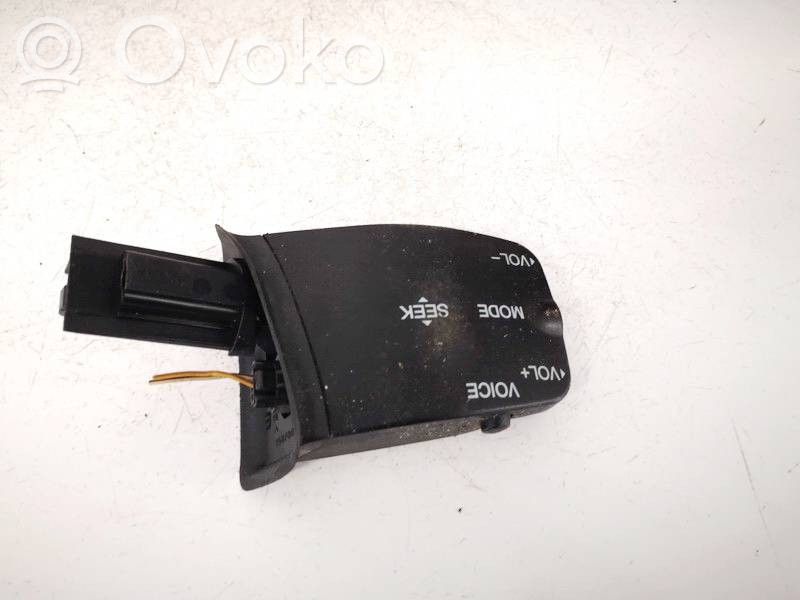 Ford Focus Interrupteur / bouton multifonctionnel 