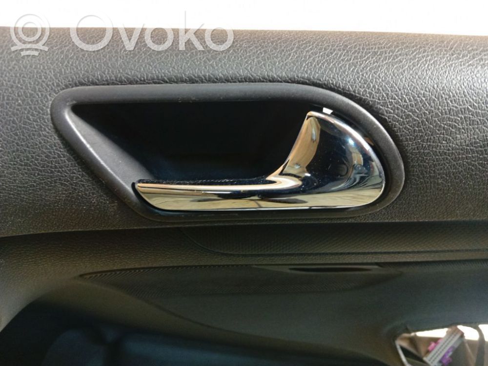 Volkswagen Golf V Etuoven sisäkahva 