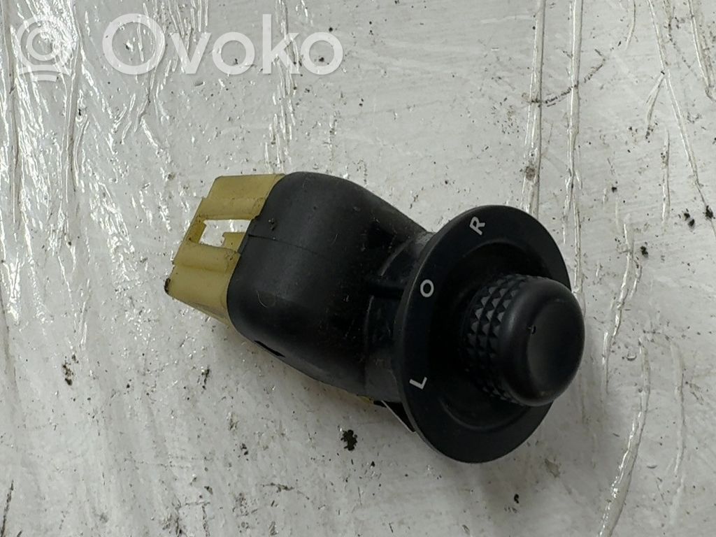 Chrysler 300 - 300C Interruptor del espejo lateral 