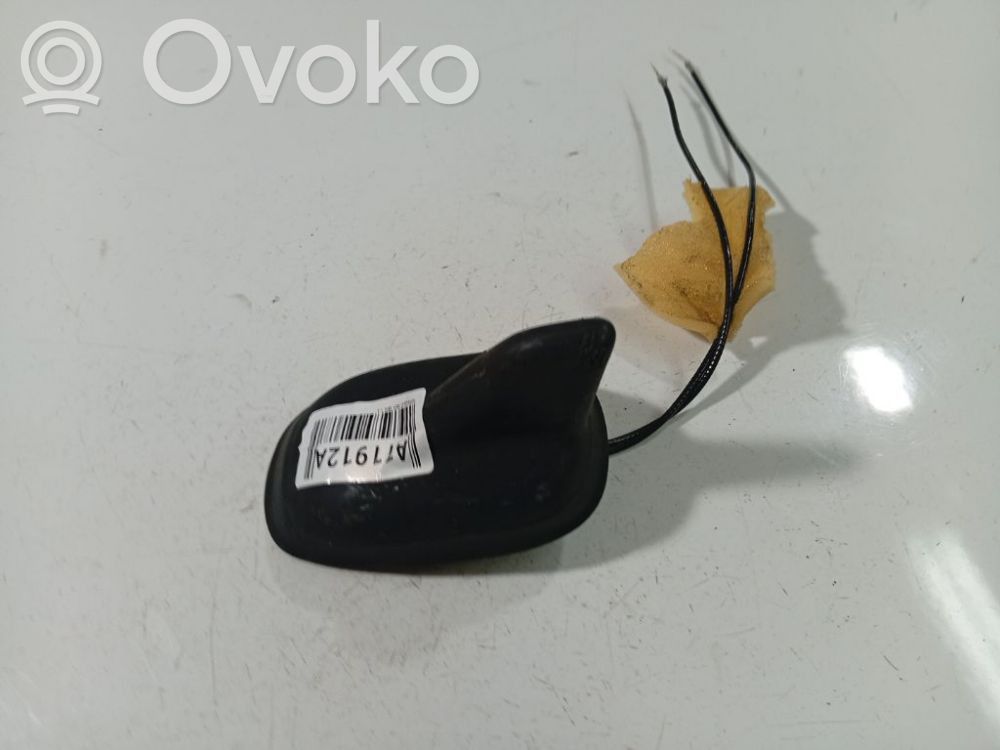 Volkswagen Golf VI Antenna GPS 