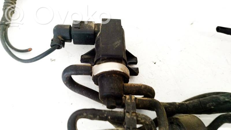 Volkswagen Bora Zawór podciśnienia / Elektrozawór turbiny 