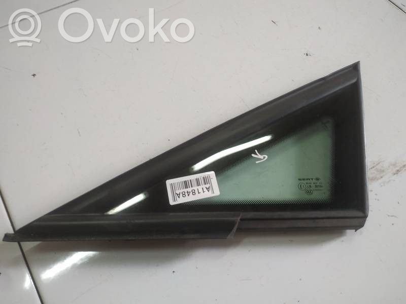 Seat Ibiza IV (6J,6P) Finestrino/vetro triangolo anteriore