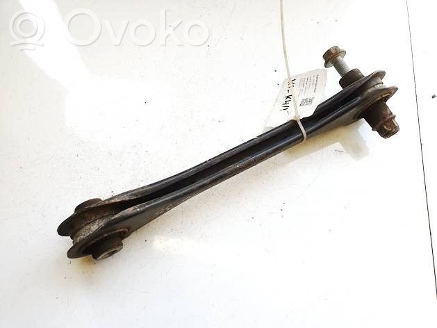 Audi TT TTS Mk2 Taka-ylätukivarren haarukkavipu