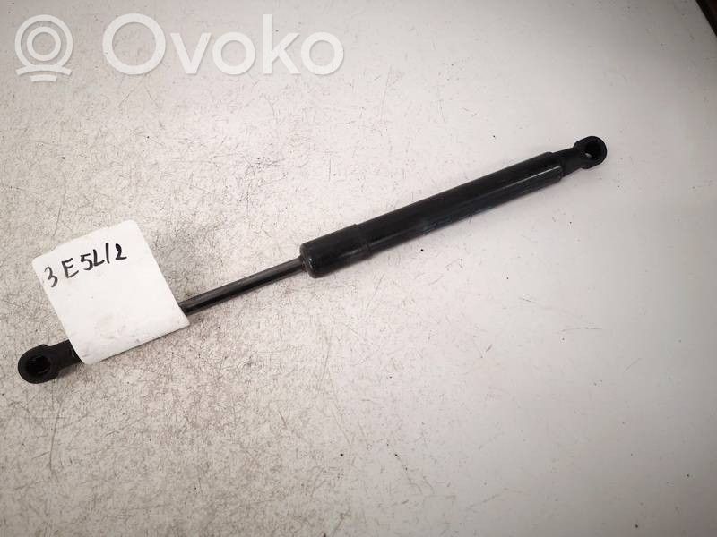 Audi A1 Amortiguador/puntal del capó/tapa delantero