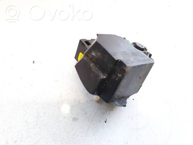 Volkswagen Touran I Motor de ajuste de nivel del faro delantero