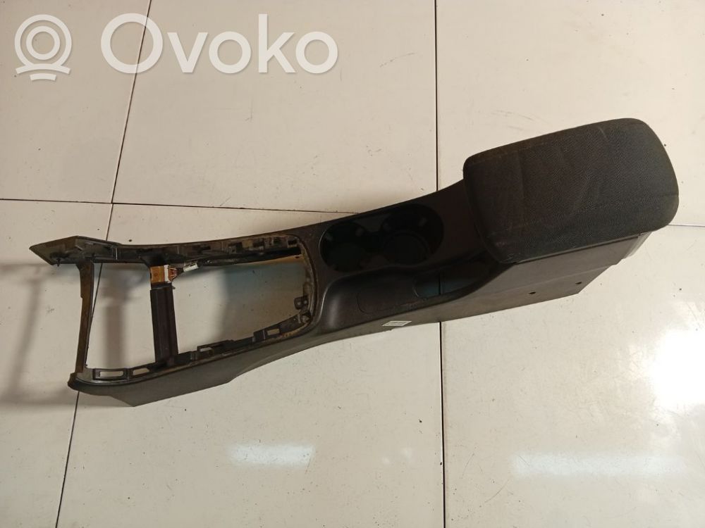 Hyundai i30 Armlehne 