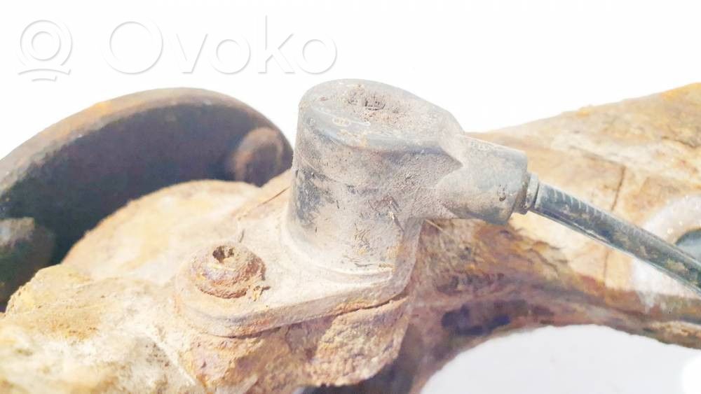 Toyota Yaris Czujnik prędkości obrotowej koła ABS 