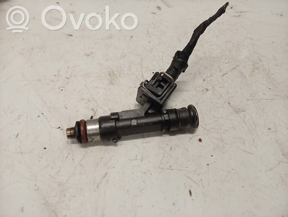 Chevrolet Captiva Injector combustibil 
