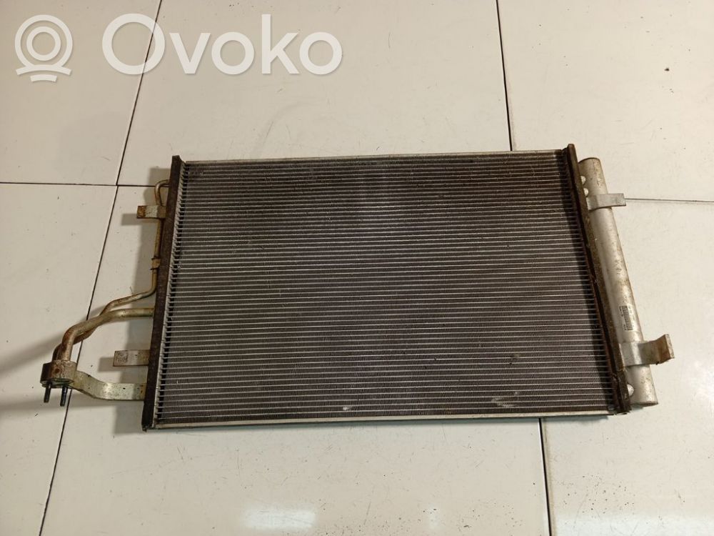 Hyundai i30 Skraplacz / Chłodnica klimatyzacji 