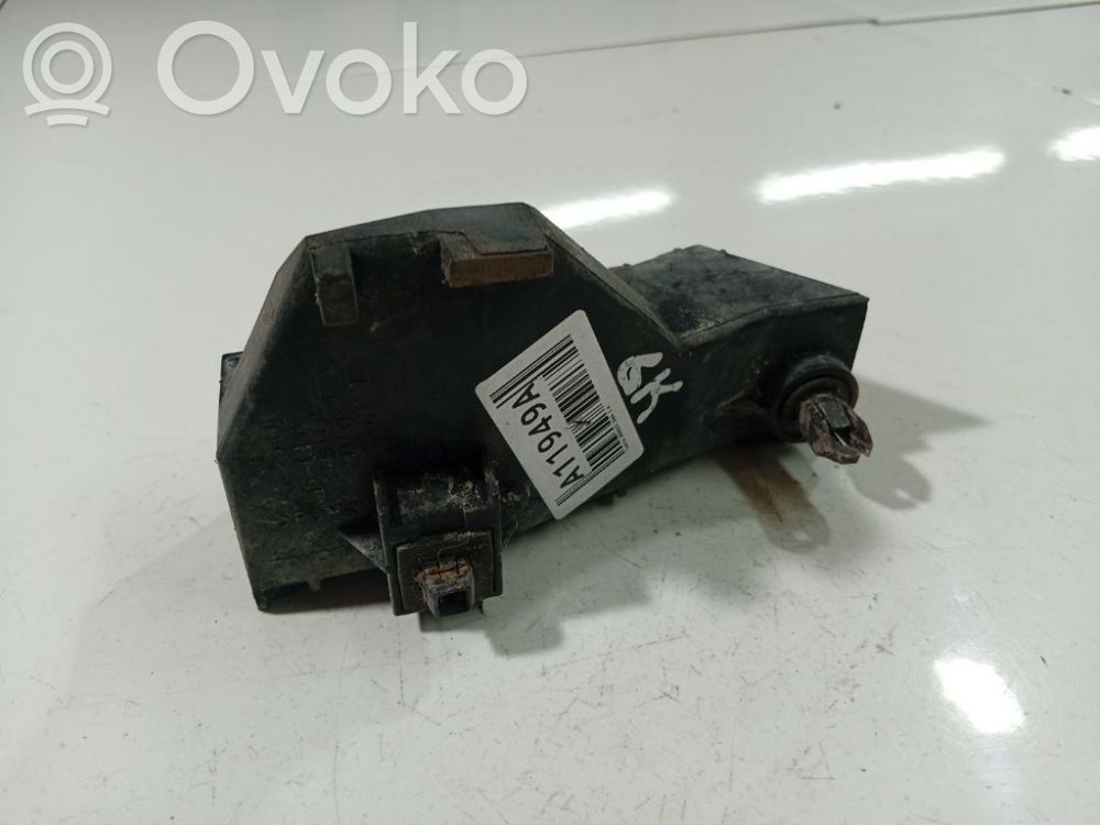 Toyota Avensis T250 Support de pare-chocs arrière 