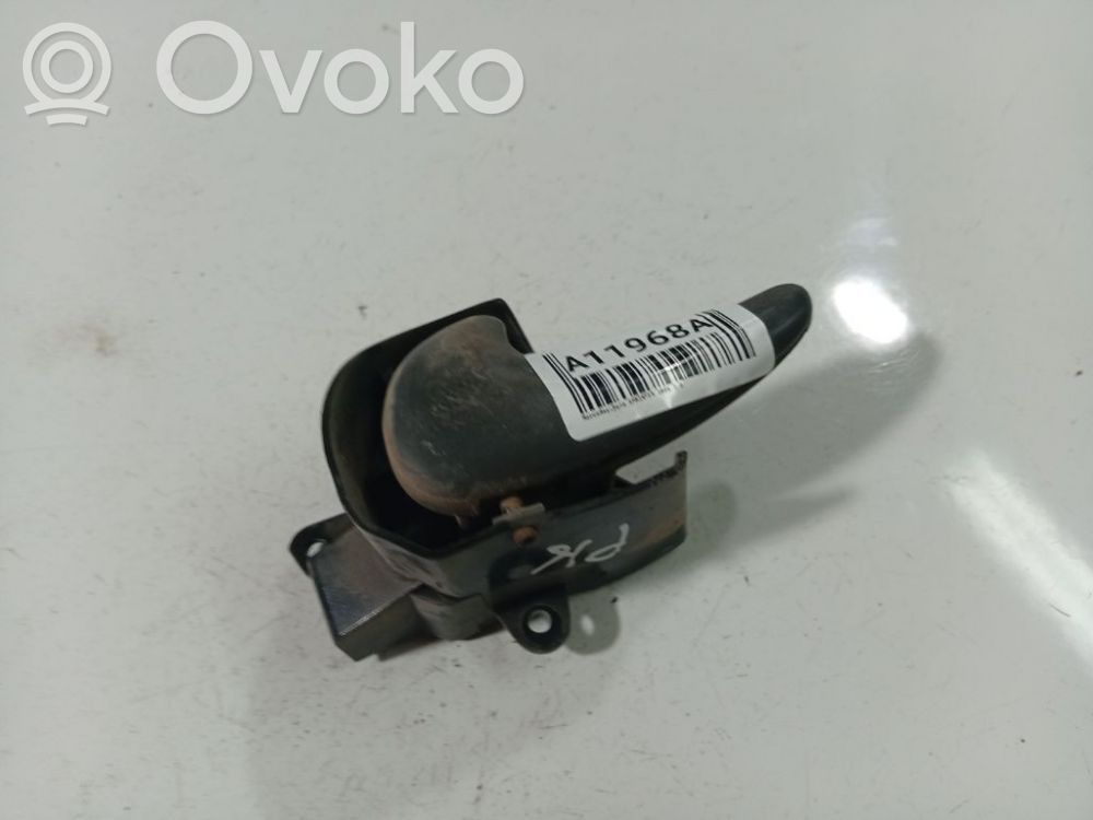 Mercedes-Benz Sprinter W901 W902 W903 W904 Poignée inférieure de porte avant 