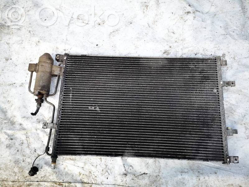 Volvo S60 Radiatore di raffreddamento A/C (condensatore) 