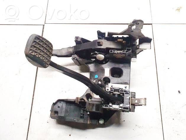 Opel Insignia A Kupplungspedal 
