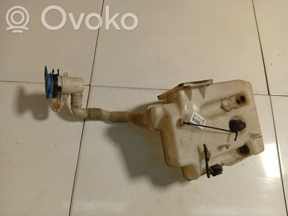 Volkswagen Golf VI Serbatoio/vaschetta liquido lavavetri parabrezza