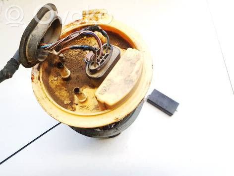 Volkswagen Golf V Pompa carburante immersa 