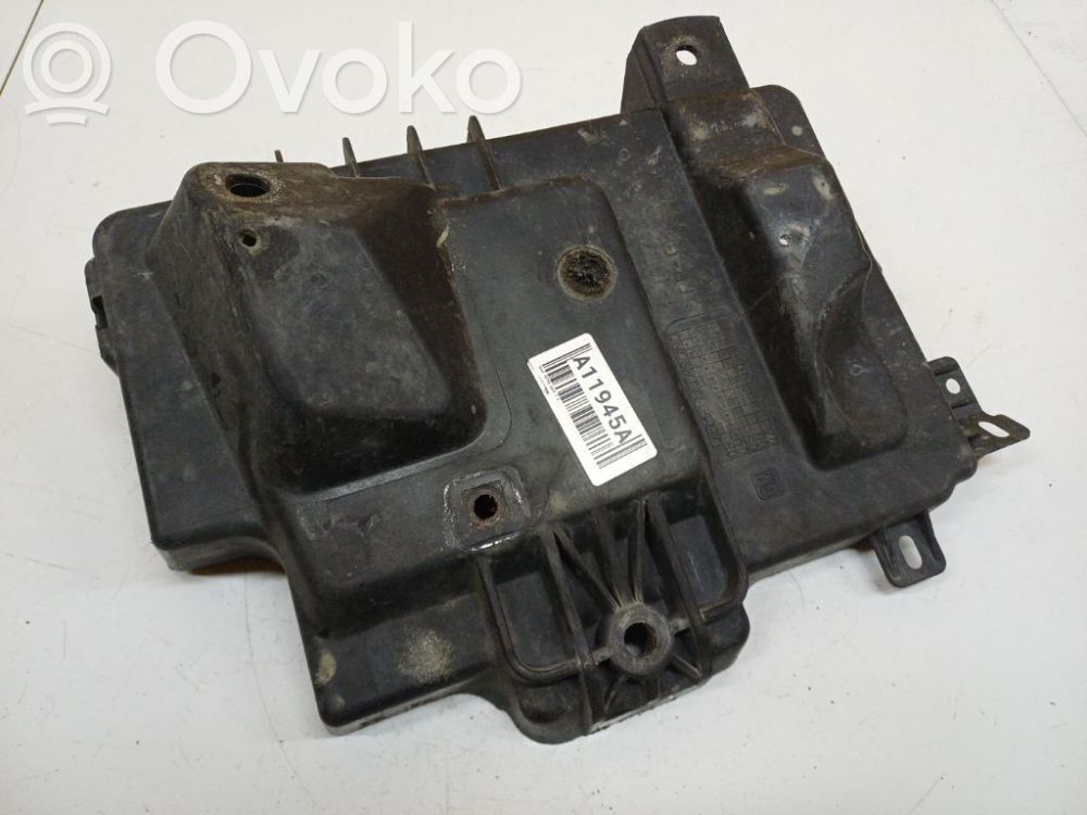 Opel Astra H Podstawa / Obudowa akumulatora 