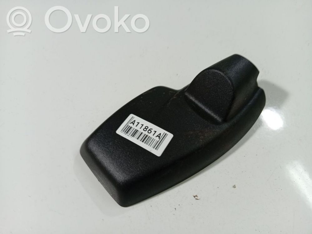 Ford S-MAX Takaistuintilan alempi sivulista