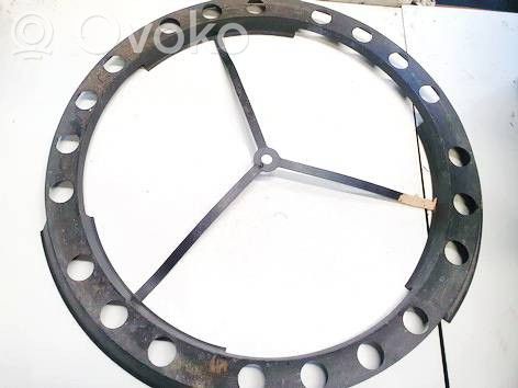 Opel Vectra C Bullone fissaggio ruota di scorta
