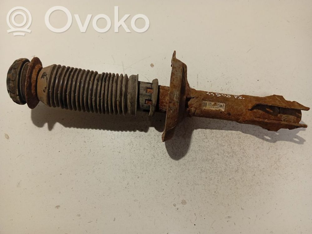 Volkswagen Polo III 6N 6N2 6NF Etuiskunvaimennin 