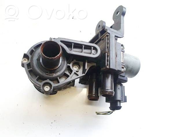 Audi A6 S6 C6 4F Vanne de régulation de chauffage 