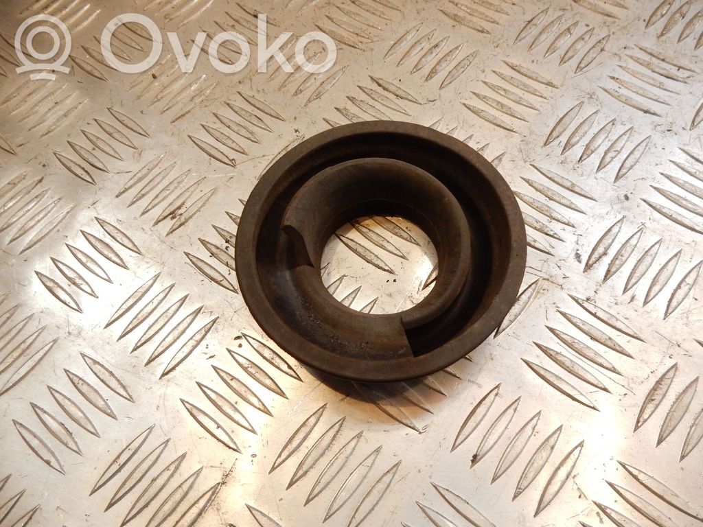 Podkładka / Gniazdo sprężyny tylnej   6764419,36213