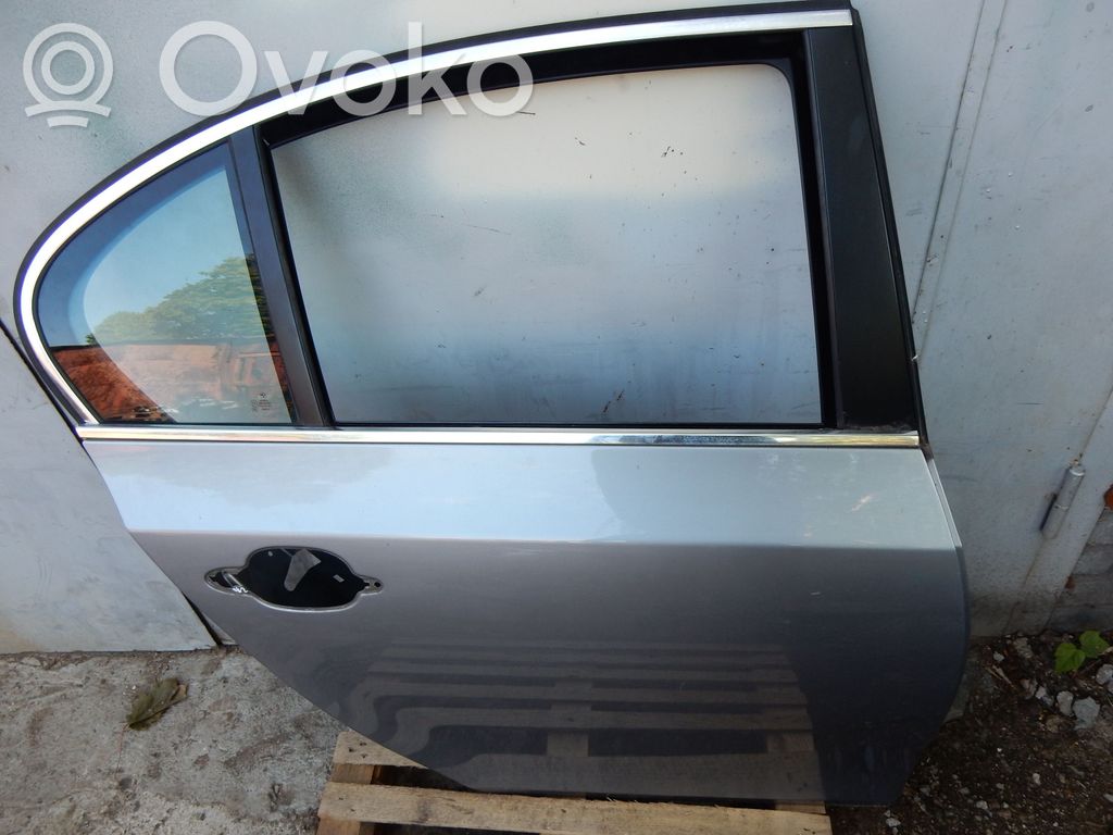 BMW 5 E60 E61 Puerta trasera 
