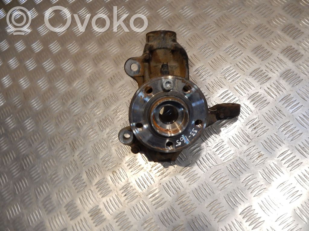 Volvo S60 Zwrotnica koła przedniego 