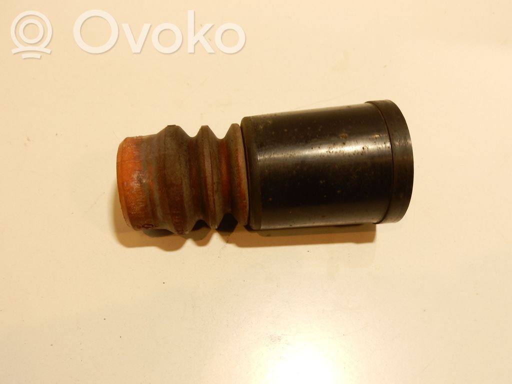 Audi A6 S6 C6 4F Osłona amortyzatora przedniego 