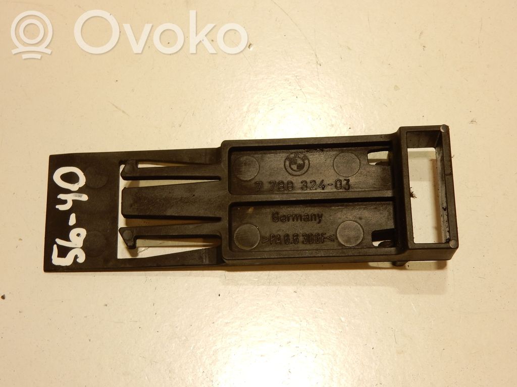 Radiator support slam panel bracket   7788324,5640