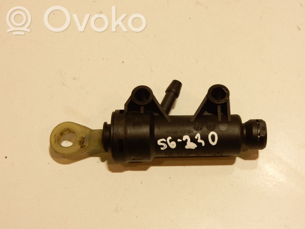 Główny cylinder sprzęgła   21526762091,6762091,56230,21526762091