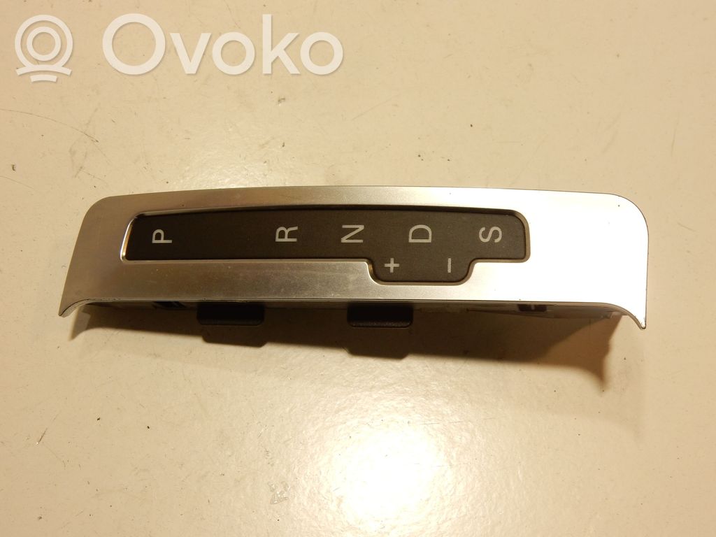 Audi A6 S6 C6 4F Sygnalizator zmiany biegów 