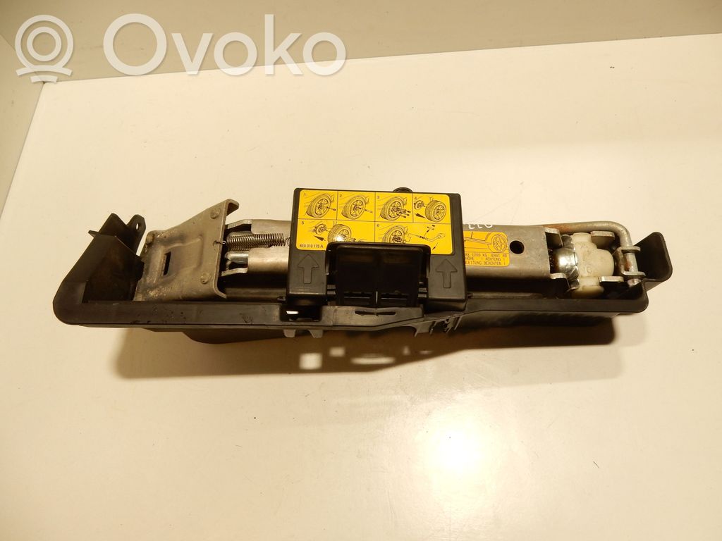 Tunkki   8E0010175A,4F0011031,57220