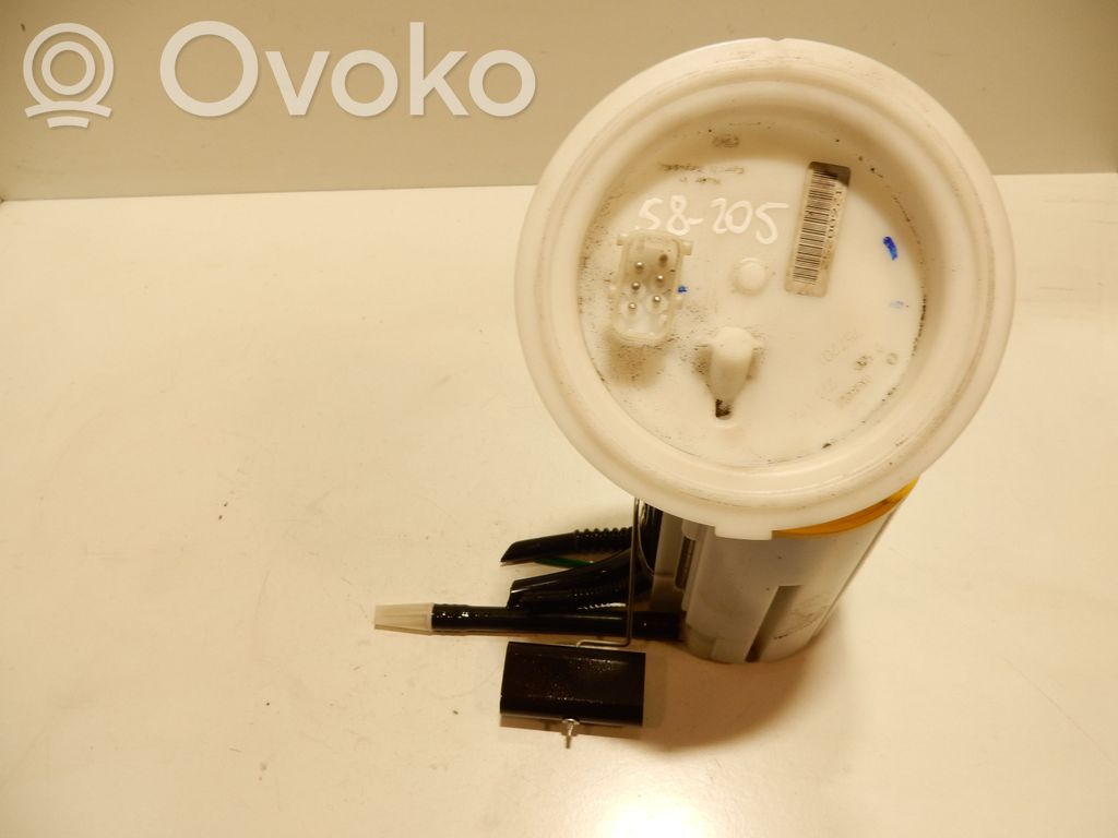 BMW 5 E60 E61 Bomba interna de combustible 